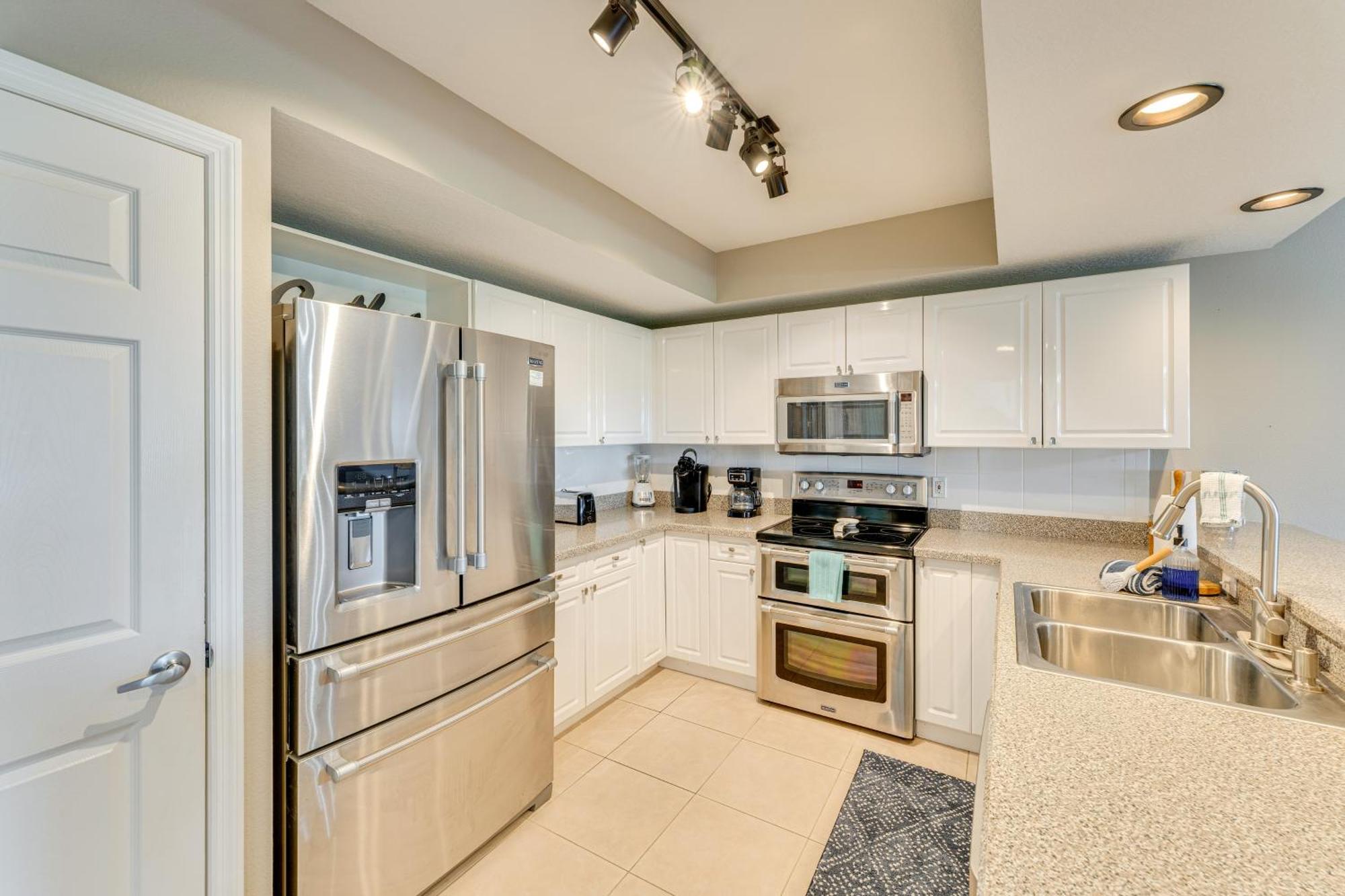 New Smyrna Beach Condo With Balcony And Pool Access 외부 사진