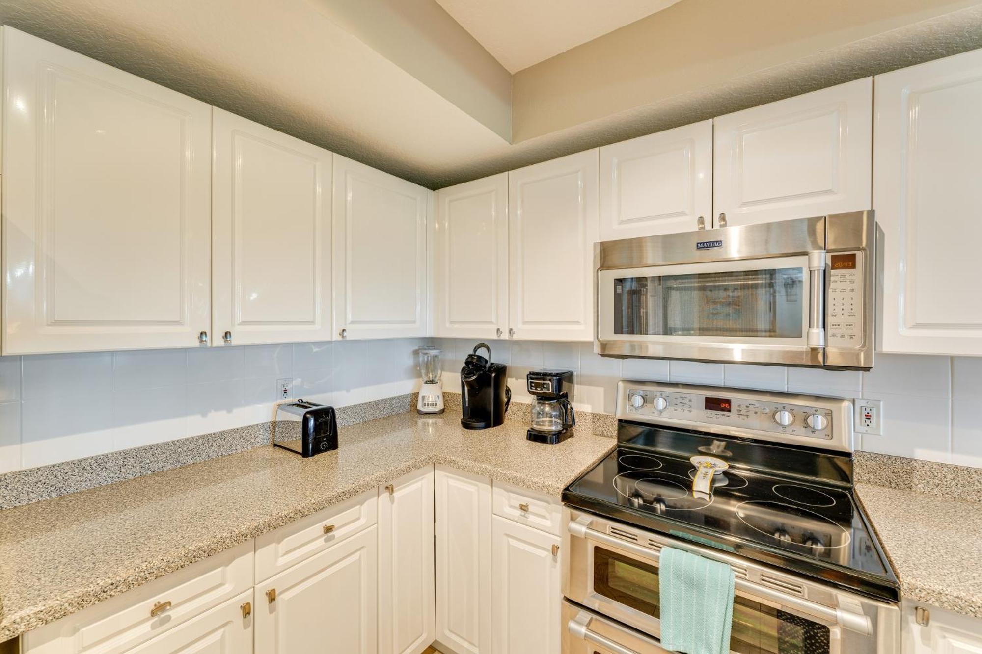 New Smyrna Beach Condo With Balcony And Pool Access 외부 사진